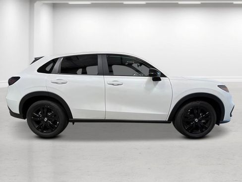 New 2026 Honda HR-V Sport image 8