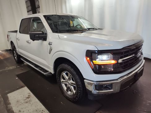 Used 2024 Ford F150 XLT w/ Tow/Haul Package image 5