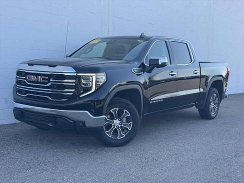 Used 2026 GMC Sierra 1500 SLT AWD/4WD image 1