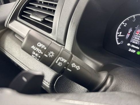 Used 2026 Honda Odyssey EX-L image 17