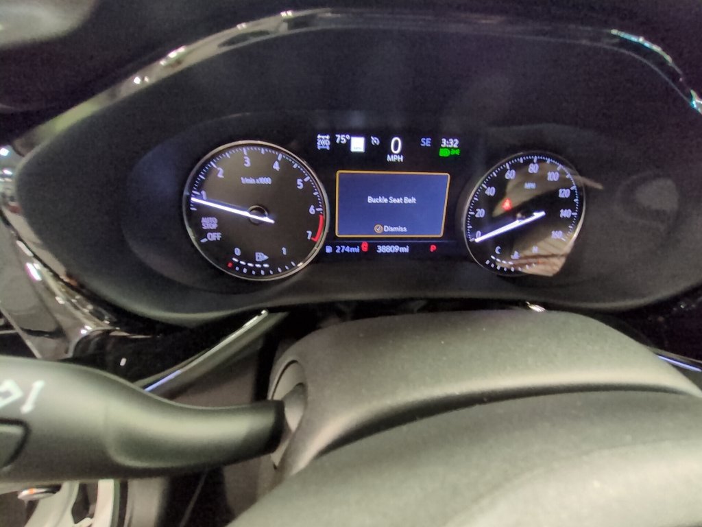 Used 2023 Buick Envision Avenir AWD/4WD image 17