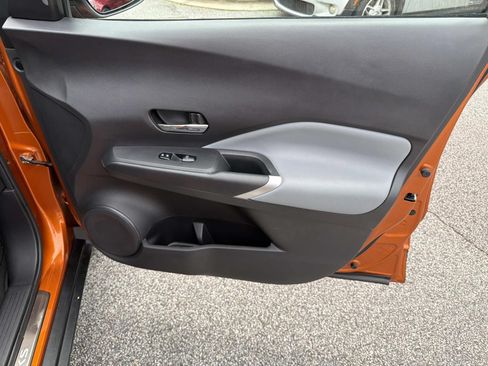 Used 2021 Nissan Kicks SR w/ SR Premium Package FWD image 14