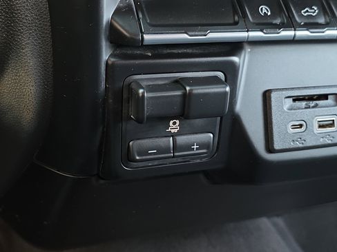 Used 2019 Chevrolet Silverado 1500 LT w/ All-Star Edition image 25