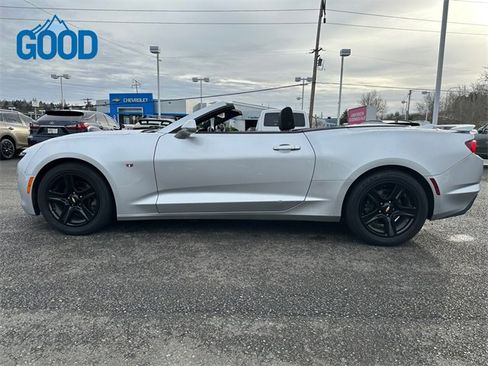 Used 2019 Chevrolet Camaro LT image 33