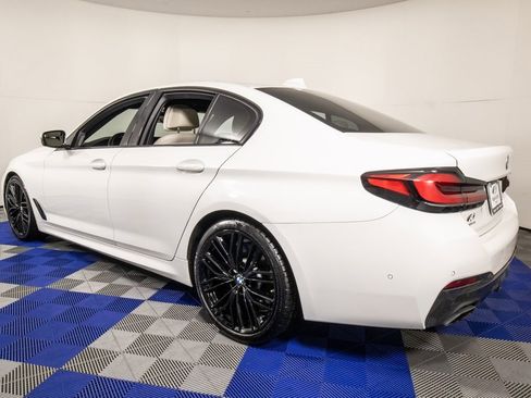 Used 2022 BMW 540i xDrive w/ M Sport Package image 7