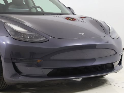 Used 2023 Tesla Model 3 Standard Range image 39