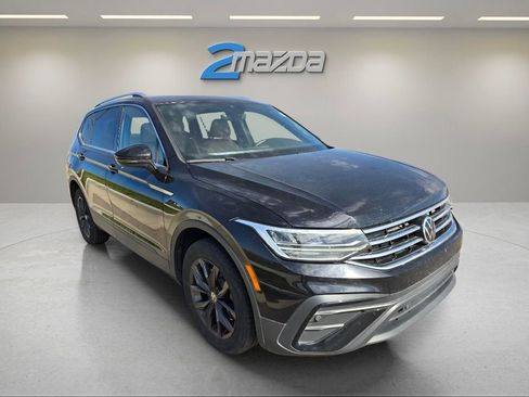 Used 2024 Volkswagen Tiguan SE image 7