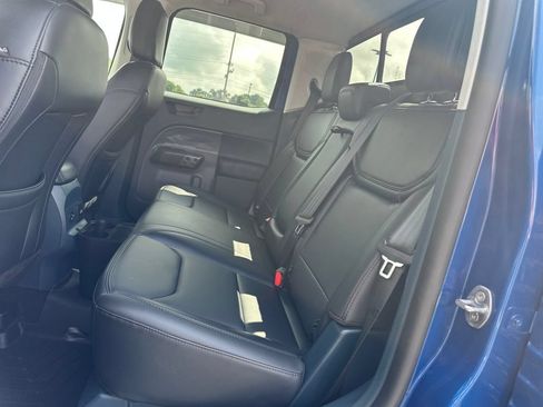 Used 2024 Ford Maverick Lariat w/ Black Appearance Package AWD/4WD image 14