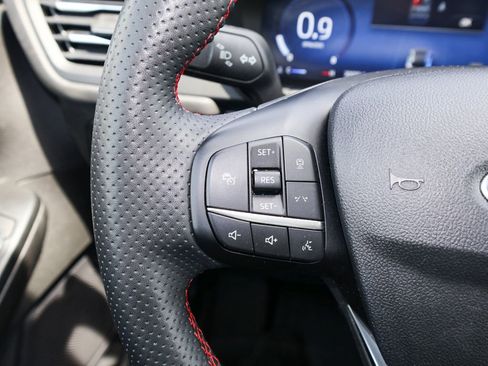 Used 2023 Ford Escape ST-Line Elite w/ Premium Technology Package AWD/4WD image 22