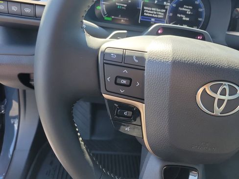 New 2026 Toyota Crown Signia Limited image 31