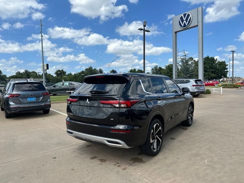 Used 2022 Mitsubishi Outlander SE FWD image 5
