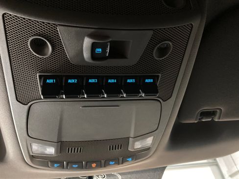 Used 2017 Ford F250 Lariat w/ Lariat Value Package AWD/4WD image 38