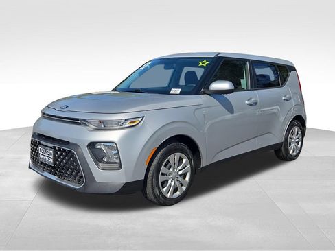 Used 2020 Kia Soul LX FWD image 1