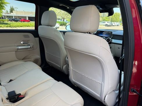 Certified 2026 Mercedes-Benz GLB 250 image 20
