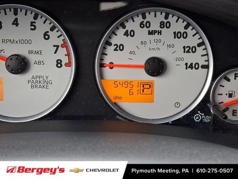 Used 2020 Nissan Frontier PRO-4X image 24