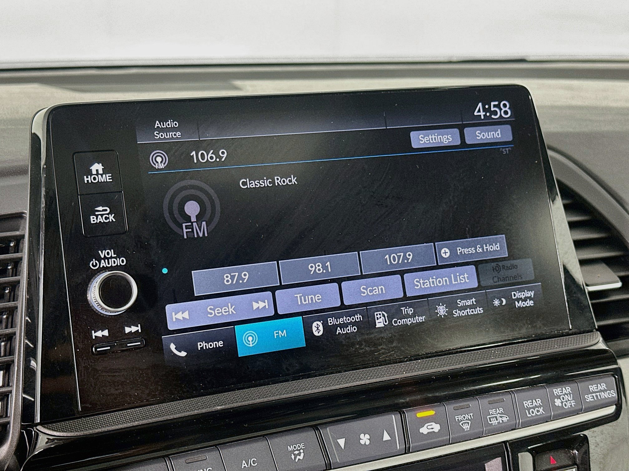 Used 2025 Honda Odyssey EX-L image 19