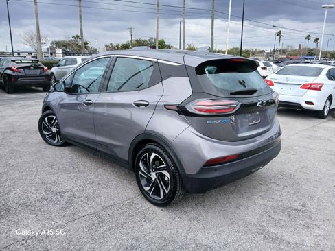 Used 2023 Chevrolet Bolt LT image 6