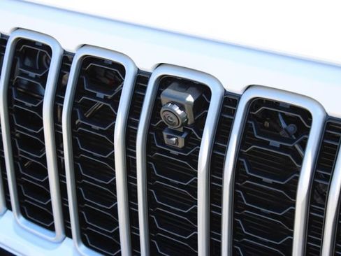 New 2026 Jeep Wrangler Unlimited Sahara AWD/4WD image 8
