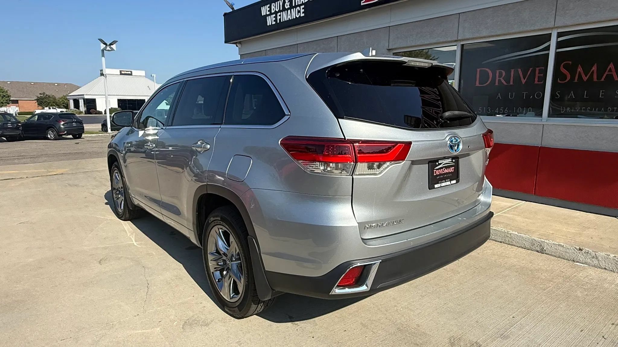Used 2019 Toyota Highlander Limited Platinum AWD/4WD image 4