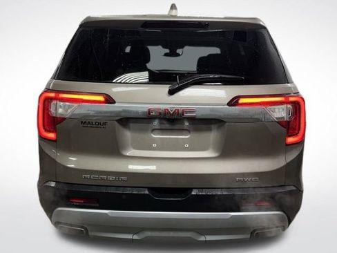 Used 2023 GMC Acadia SLE image 8