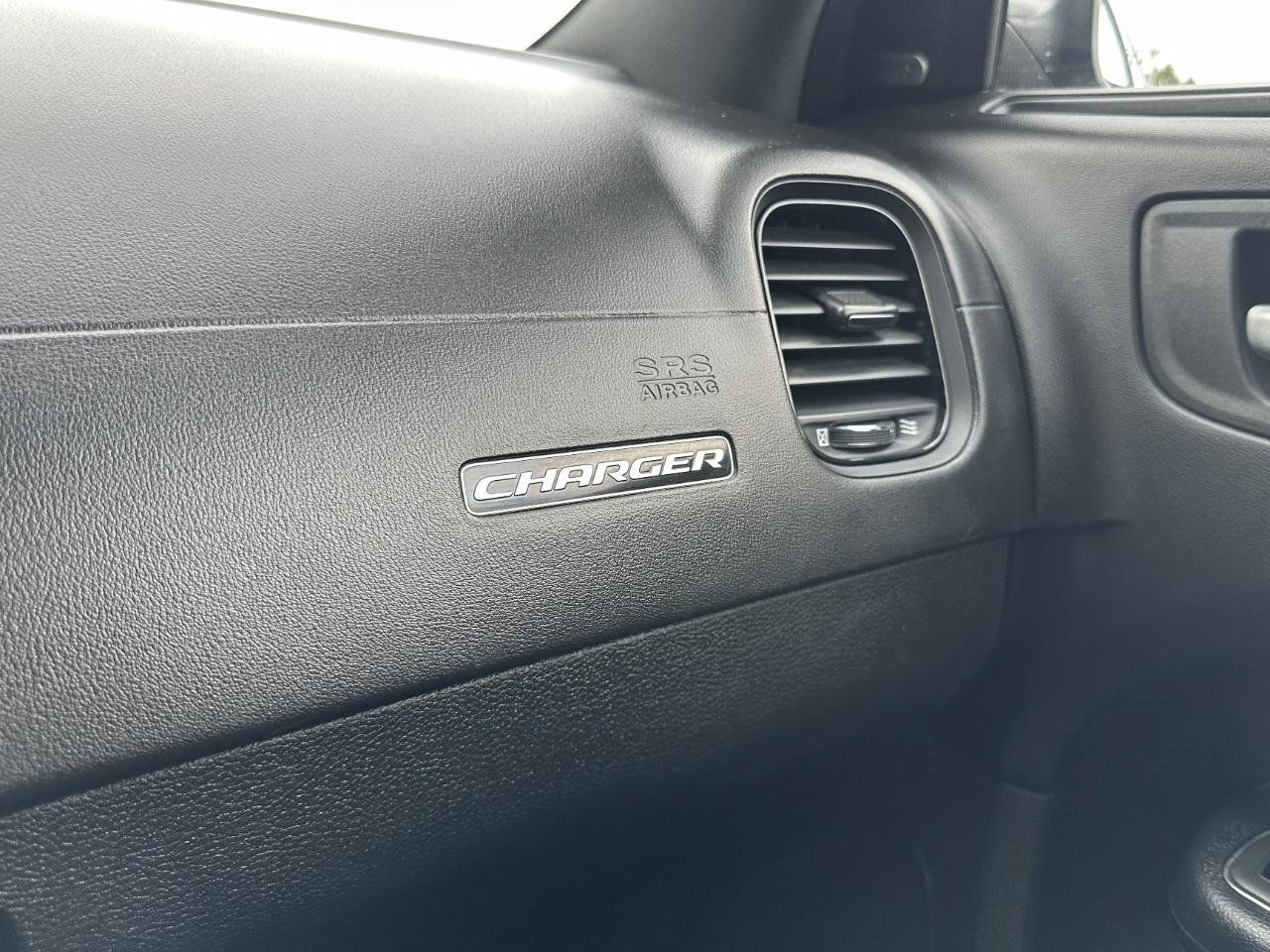 Used 2020 Dodge Charger SXT w/ Plus Group AWD/4WD image 55