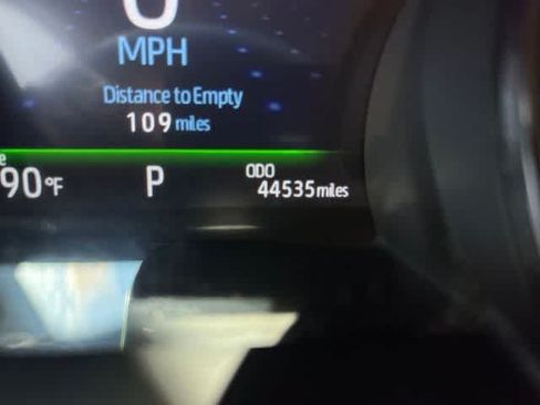 Used 2022 Toyota Camry XSE FWD image 8