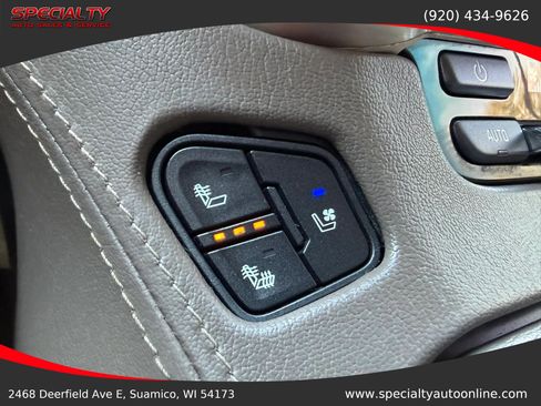 Used 2018 GMC Yukon Denali w/ Denali Ultimate Package AWD/4WD image 36