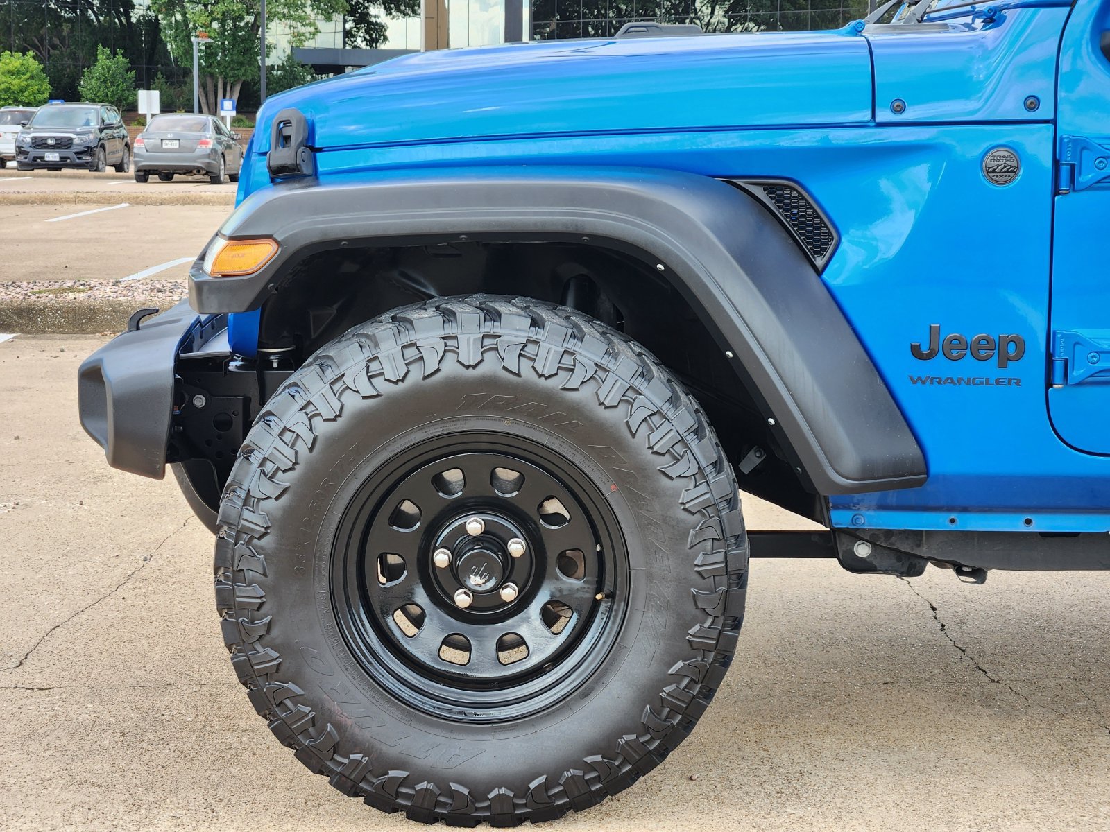 Used 2022 Jeep Wrangler Sport AWD/4WD image 8