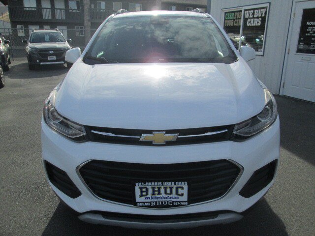 Used 2017 Chevrolet Trax LT AWD/4WD image 2