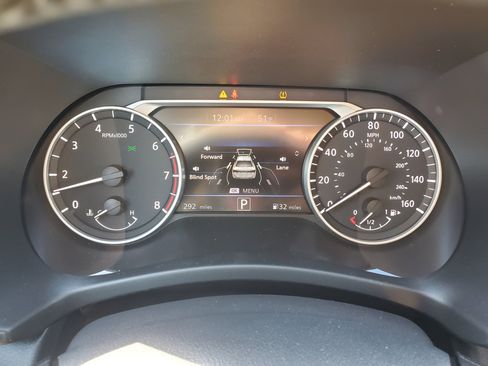 New 2025 Nissan Sentra SV w/ SV Premium Package image 17