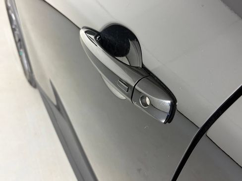 Used 2024 Nissan Rogue SV FWD image 12