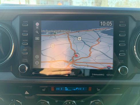 Used 2023 Toyota Tacoma TRD Pro AWD/4WD image 18