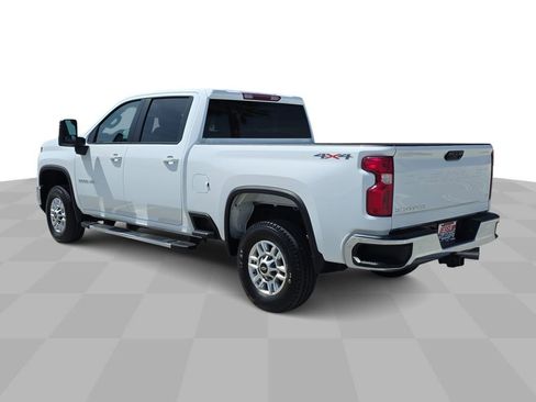 Used 2025 Chevrolet Silverado 2500 LT w/ Convenience Package image 6