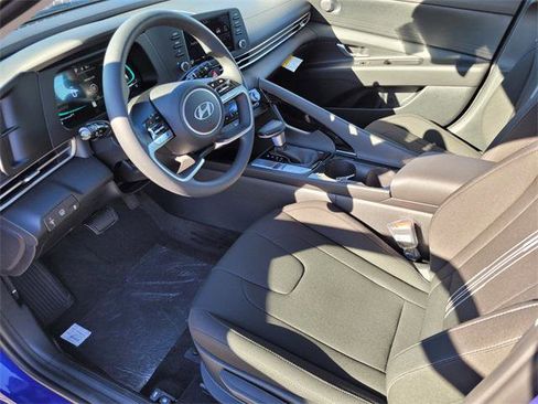 New 2026 Hyundai Elantra Blue image 11