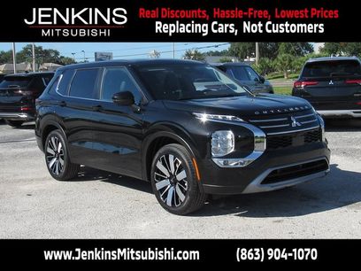 New 2025 Mitsubishi Outlander SE
