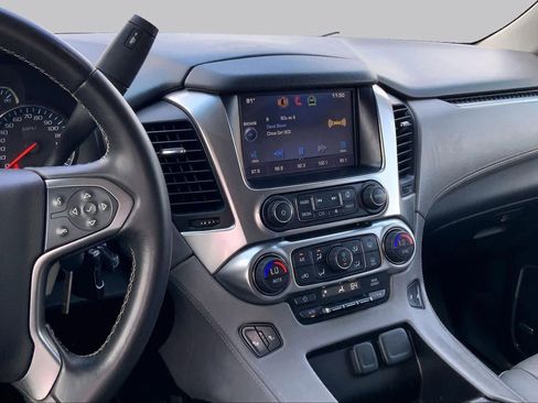 Used 2015 Chevrolet Tahoe LT RWD image 7