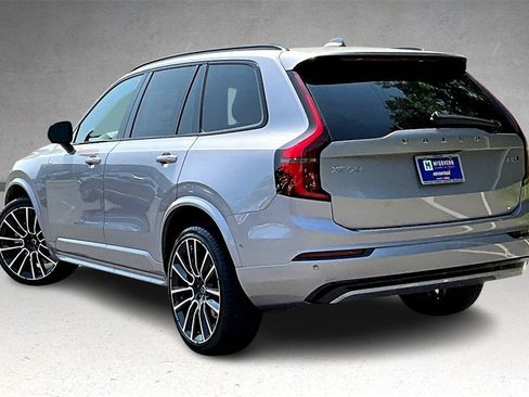 New 2026 Volvo XC90 B6 Ultra image 3