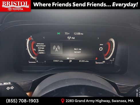 Used 2023 Nissan Pathfinder Platinum AWD/4WD image 30