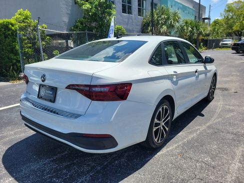 Certified 2023 Volkswagen Jetta Sport FWD image 5