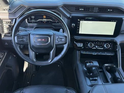 Used 2024 GMC Sierra 1500 AT4 w/ Technology Package image 12
