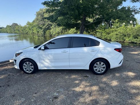 Used 2022 Kia Rio LX FWD image 10