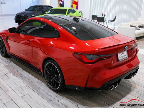 Used 2023 BMW M4 Coupe w/ Executive Package image 17