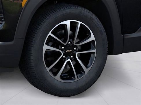 New 2026 Chevrolet TrailBlazer LT w/ Convenience Package image 7