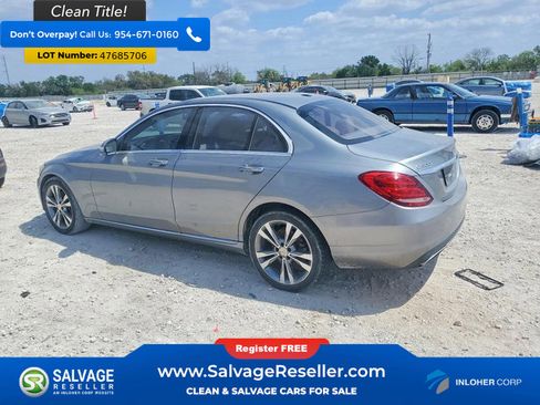 Used 2015 Mercedes-Benz C 300 Sedan image 3