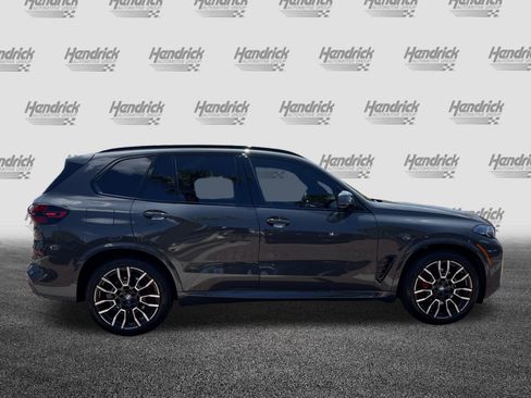 Used 2025 BMW X5 sDrive40i w/ M Sport Package RWD image 11