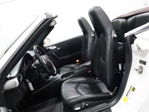 Used 2012 Porsche 911 Carrera 4S AWD/4WD image 5