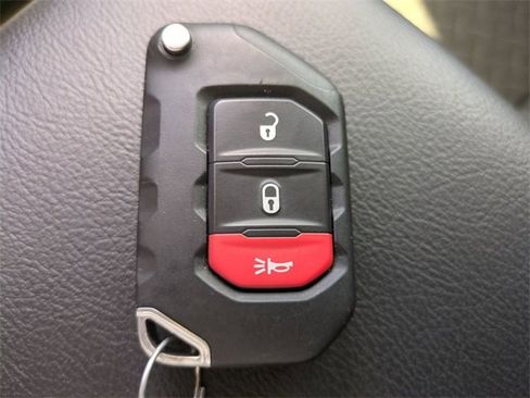 Used 2024 Jeep Gladiator Mojave image 26