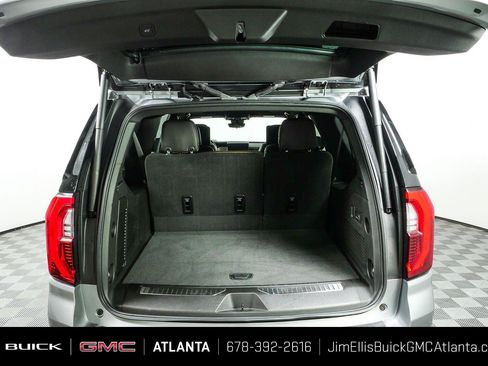 Used 2025 GMC Yukon XL Denali Ultimate w/ LPO, Floor Liner Package AWD/4WD image 33
