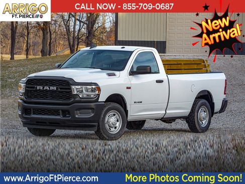 Used 2022 RAM 2500 Tradesman w/ Chrome Appearance Group AWD/4WD image 1