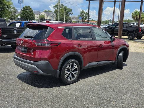 Used 2023 Nissan Rogue SV FWD image 5